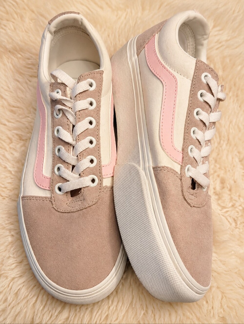 Vans Old Skool Women’s Pink & Cream Suede Platform Sneakers Size 9 US